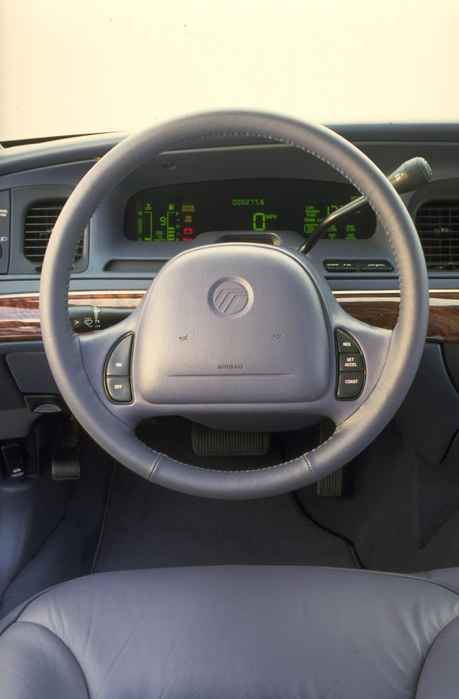  Mercury Grand Marquis 1998 года  (фото 2 из 79)